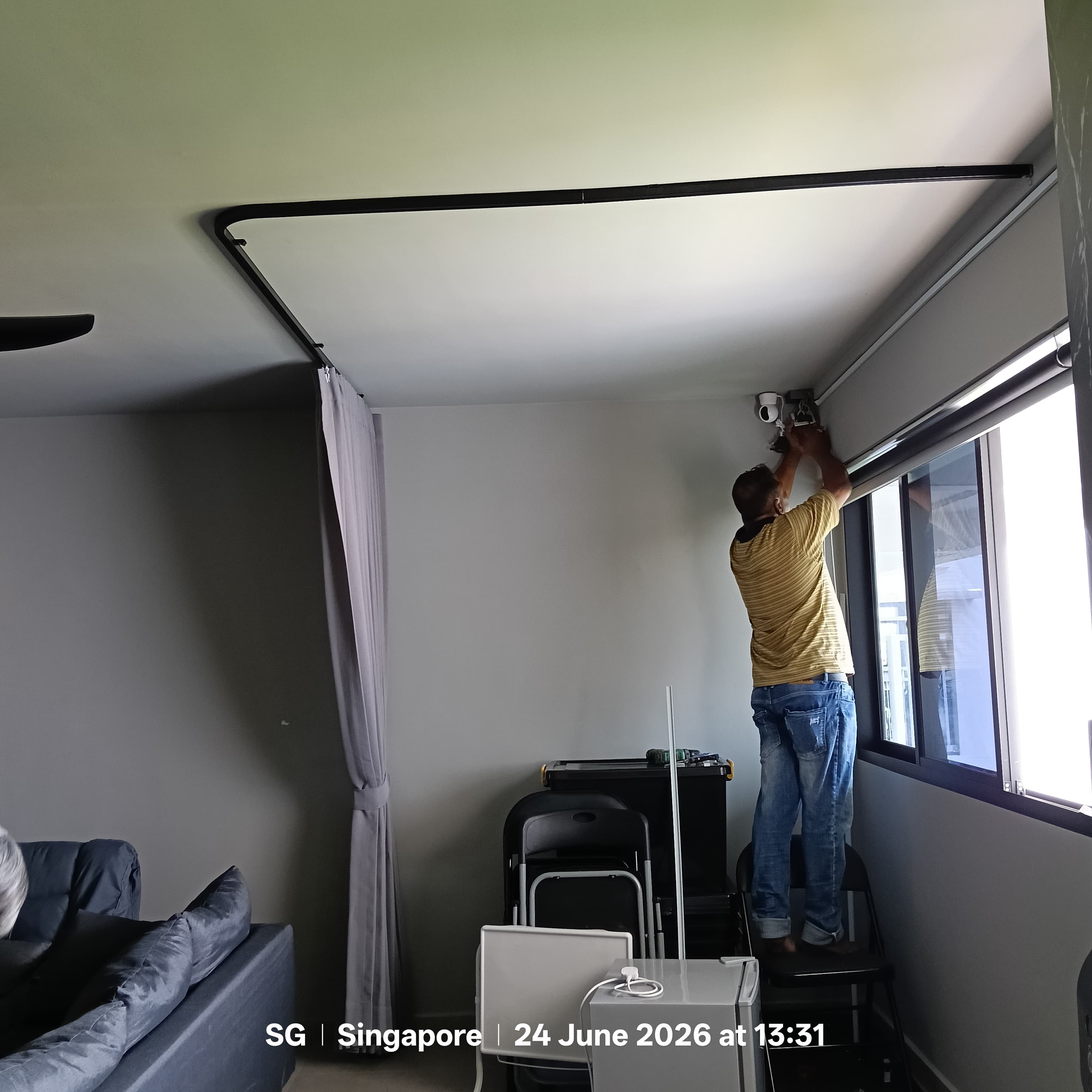 Curtain Partition